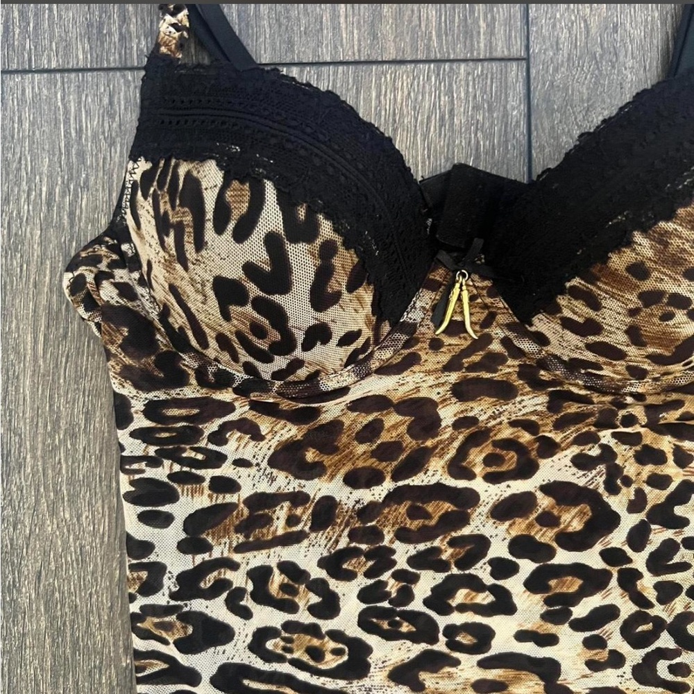 Leopard Print Slip Dress with Black Lace Trim - Picture 3 of 4